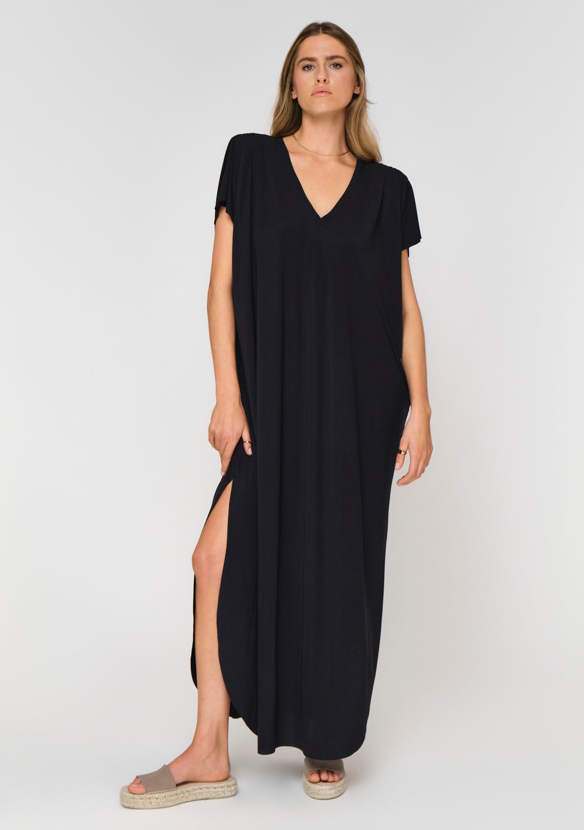 VENUS Dress black