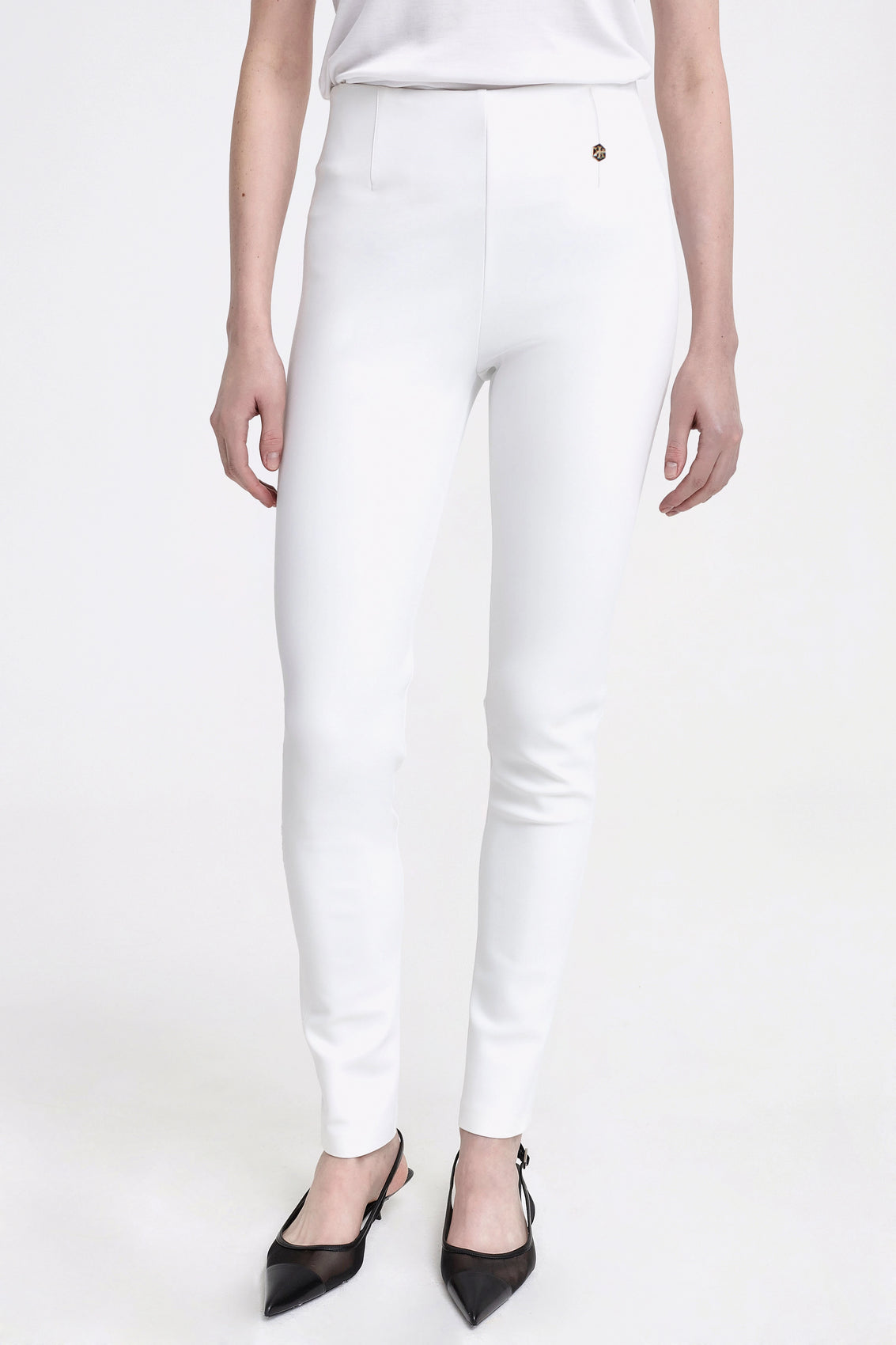 ELLA Hose weiss