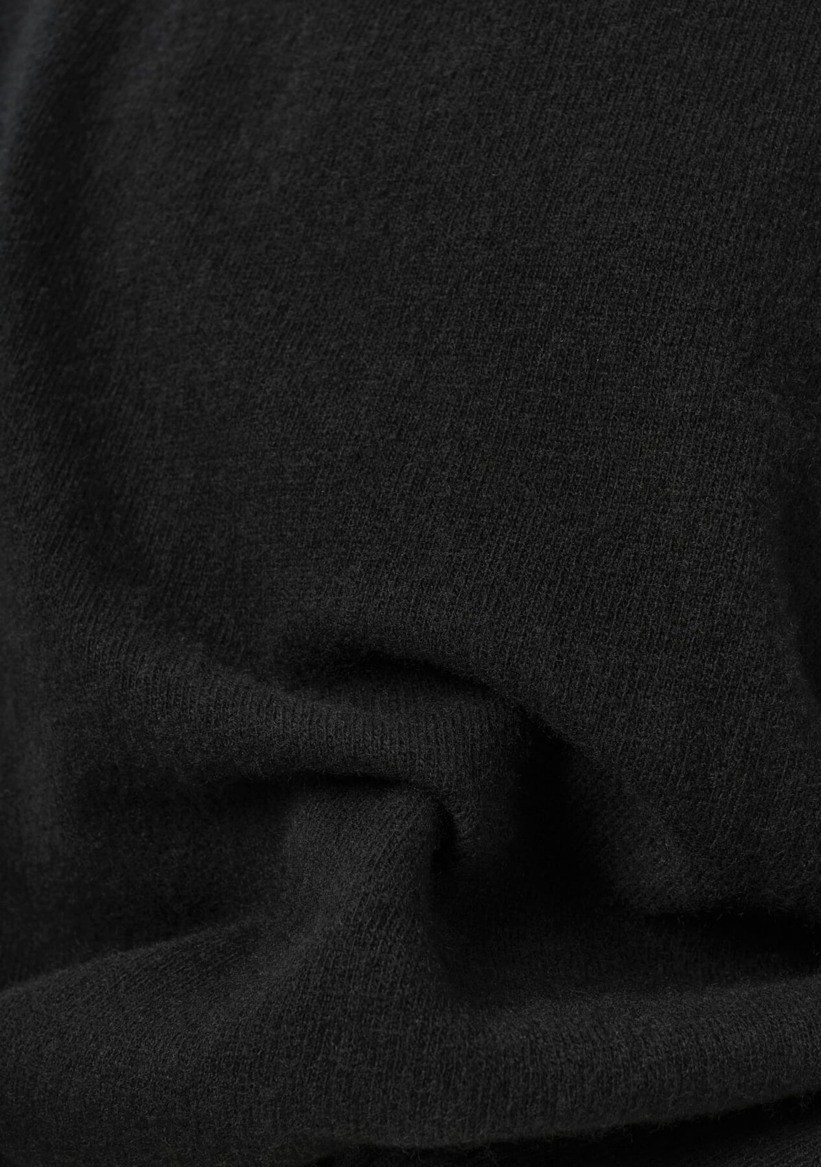 MOIRAI Pullover schwarz